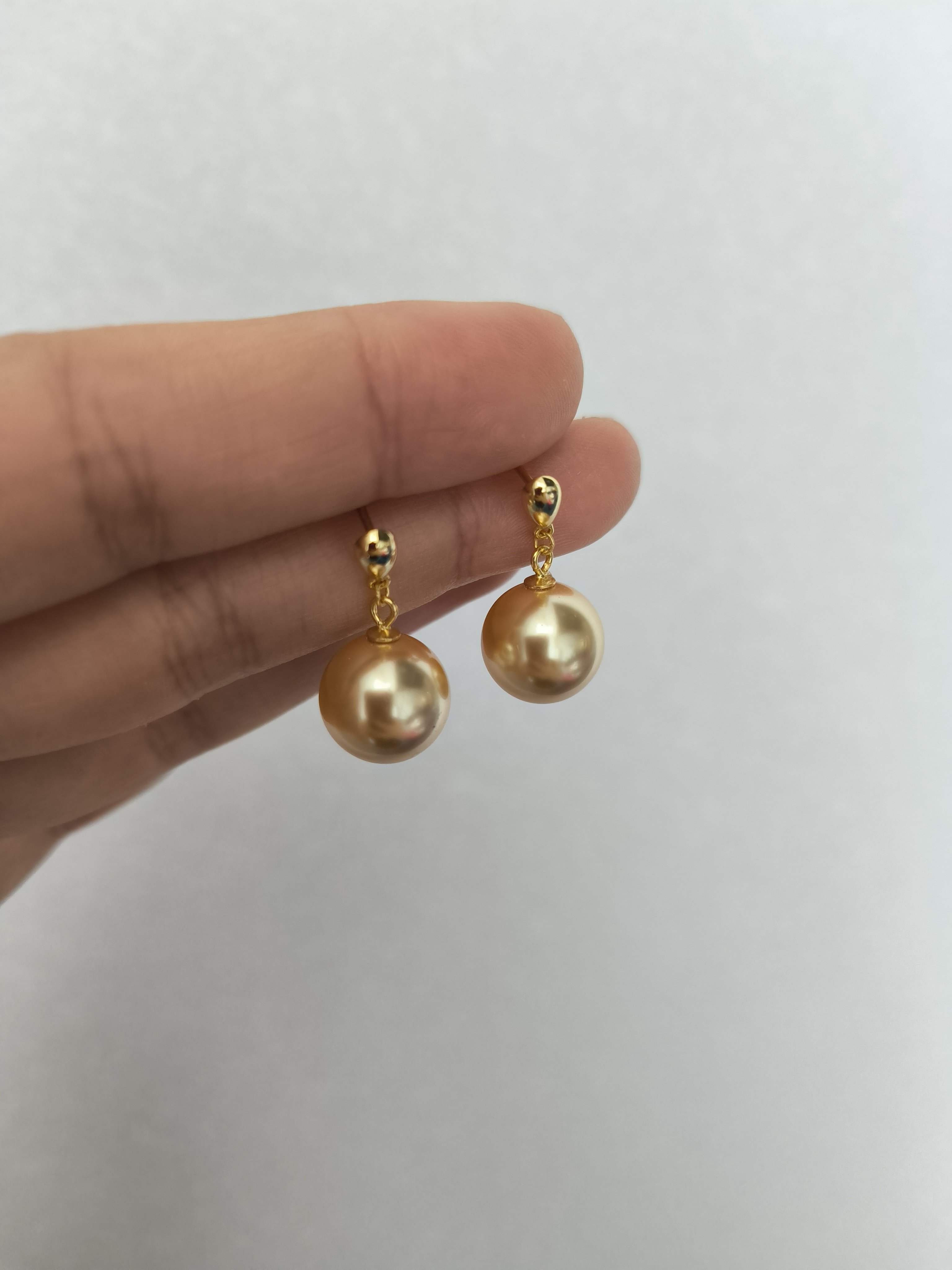 ISLA孤岛12mm正圆茶金色施家仿海水珍珠耳钉女款高级感耳环耳饰,淘宝优惠券,粉丝福利购,淘宝优惠卷