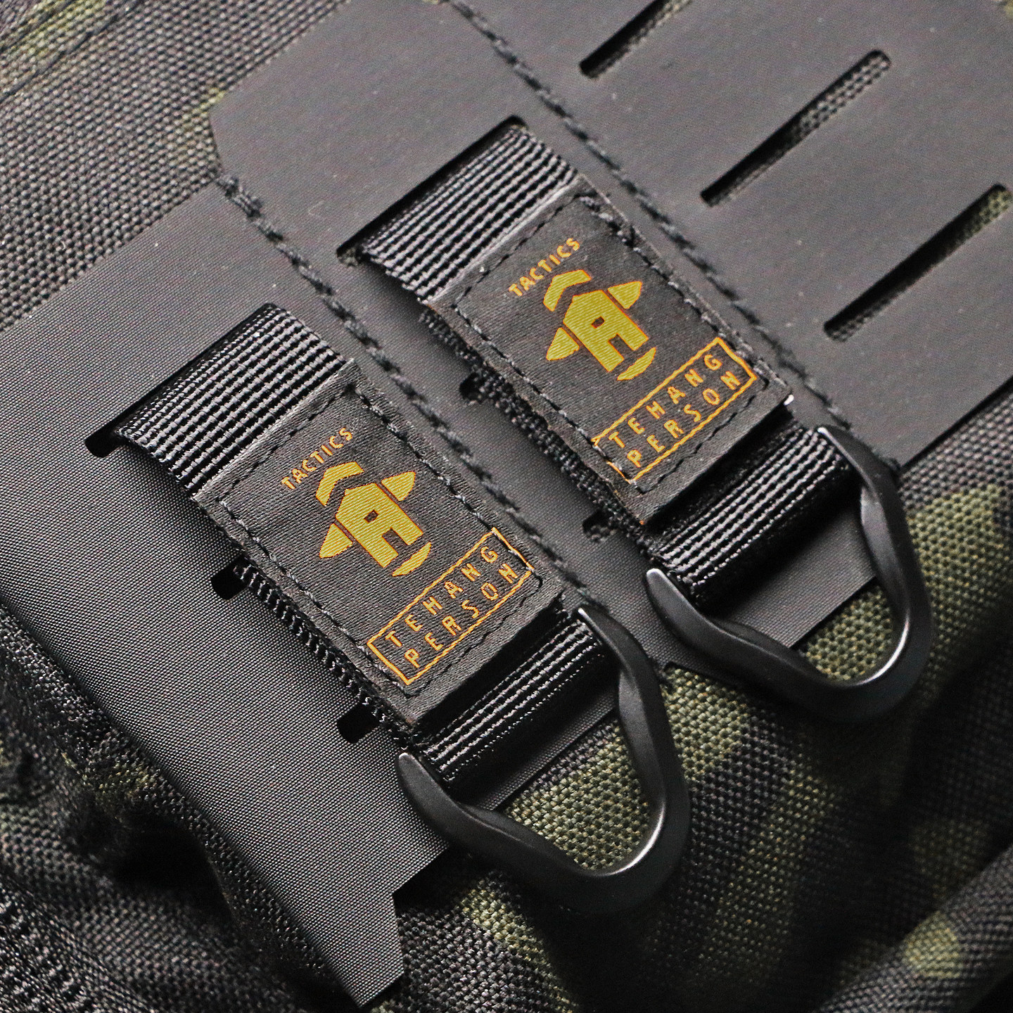 城市特行者 D扣挂件带户外战术机能挂扣腰带扣快挂配饰钥匙扣EDC,淘宝优惠券,粉丝福利购,淘宝优惠卷