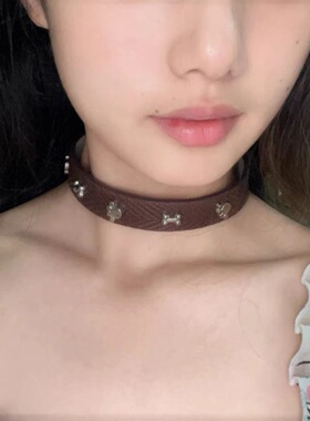 y2k甜酷辣妹骨头皮质choker项圈y2k辣妹千禧复古朋克亚文化颈圈