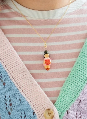 欧美跨境新款个性项链时尚可爱娃娃吊坠不锈钢项链电镀18k金保色