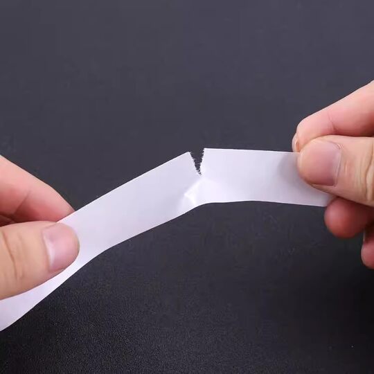 Double-sided tape, strong, high viscosity, fixed ornaments tape, sticky tape, leaves no traces, easy to tear, double-sided tape, double-sided tape sticks