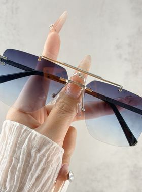 大脸飞行员墨镜男蛤蟆镜防紫外线无框时尚开车驾驶专用太阳眼镜女