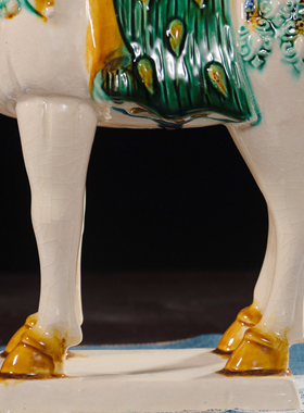 陶瓷马家居摆件客厅玄关礼品