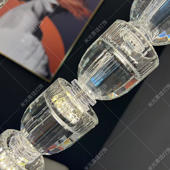 Crystal chandelier in hotel lobby, large chandelier in empty living room