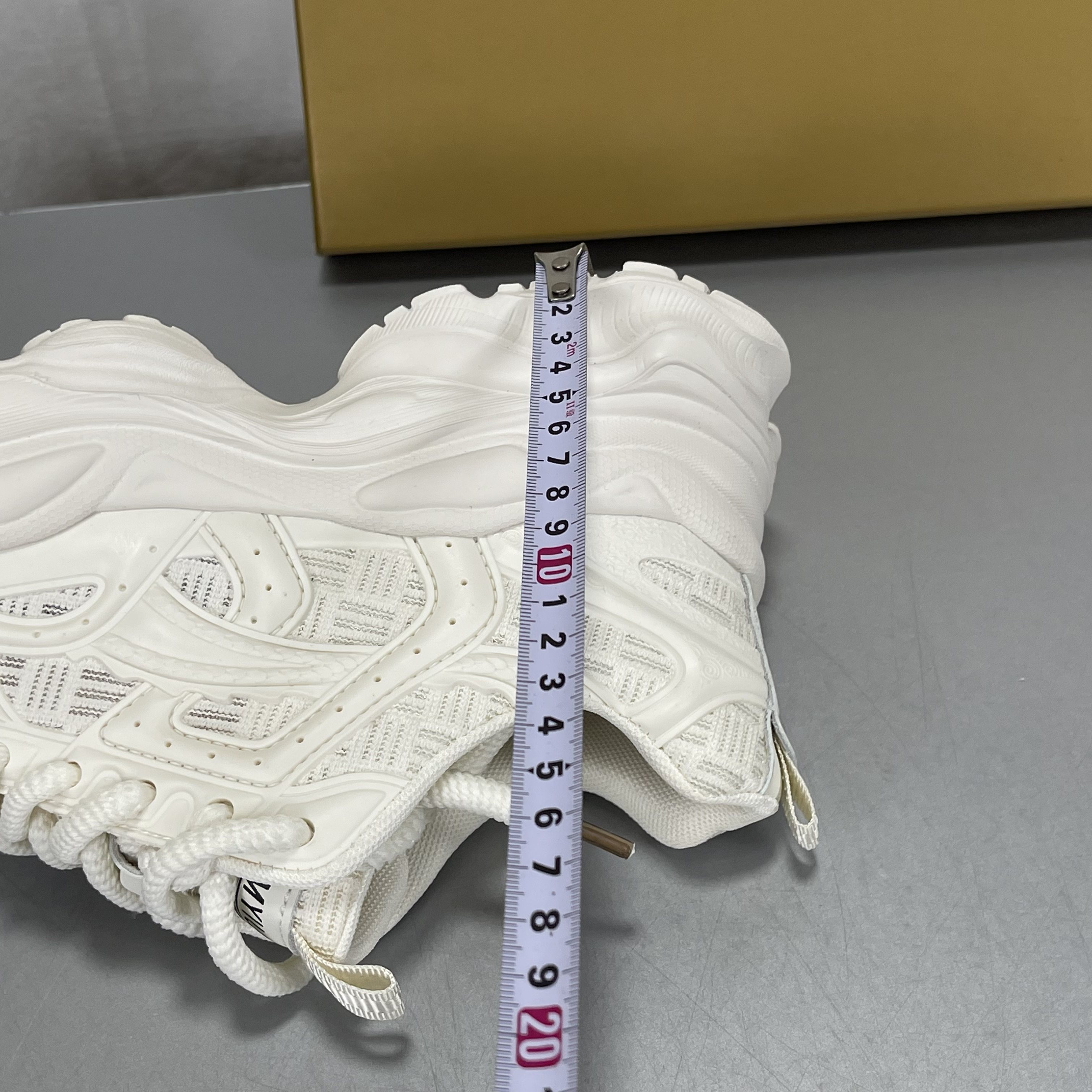 月芽儿正品撤柜休闲小白鞋女弹性软底休闲运动鞋老爹鞋户外老爹鞋,淘宝优惠券,粉丝福利购,淘宝优惠卷