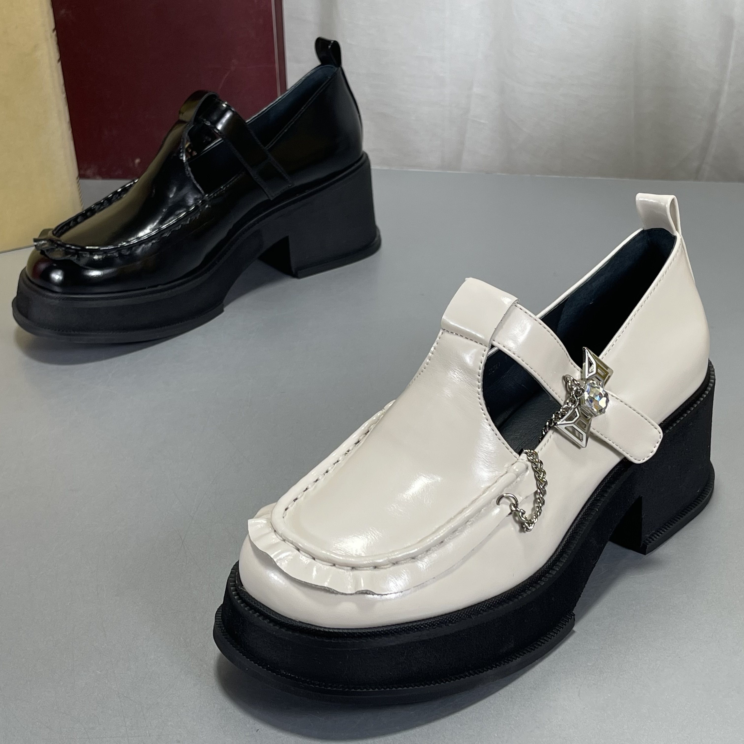 厚底粗跟小皮鞋女2026新款真皮一字带玛丽珍高跟鞋学院风复古单鞋,淘宝优惠券,粉丝福利购,淘宝优惠卷