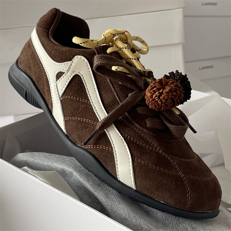 张艺凡同款牛反绒德训鞋女真皮2025新款复古休闲运动鞋厚底阿甘鞋,淘宝优惠券,粉丝福利购,淘宝优惠卷