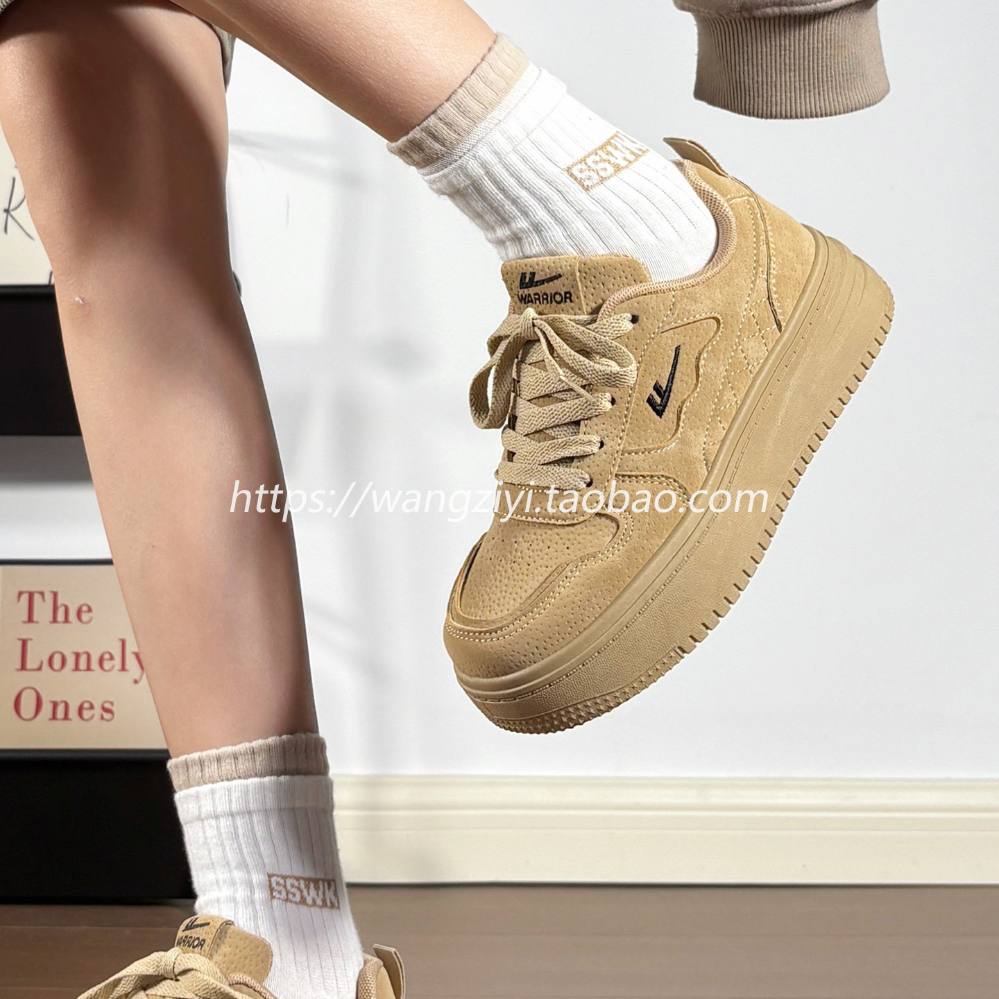 回力冬季新款小麦色板鞋女鞋2026爆款百搭运动原创透气厚底小白鞋,淘宝优惠券,粉丝福利购,淘宝优惠卷