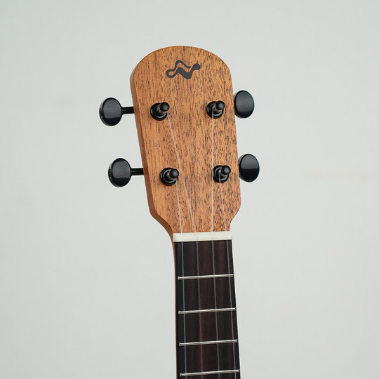 TOM ukelele básico de madera contrachapada de caoba de 23 pulgadas
