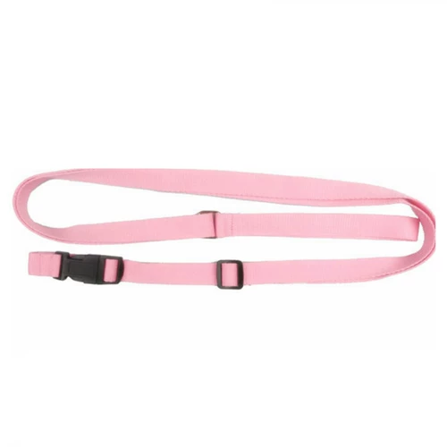 Дети теряют малышку для веревки, чтобы благополучно выйти и протянуть