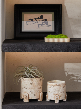 侘寂风都市书店疗愈室层板置物架边柜侧柜书柜装饰摆件高级感布置