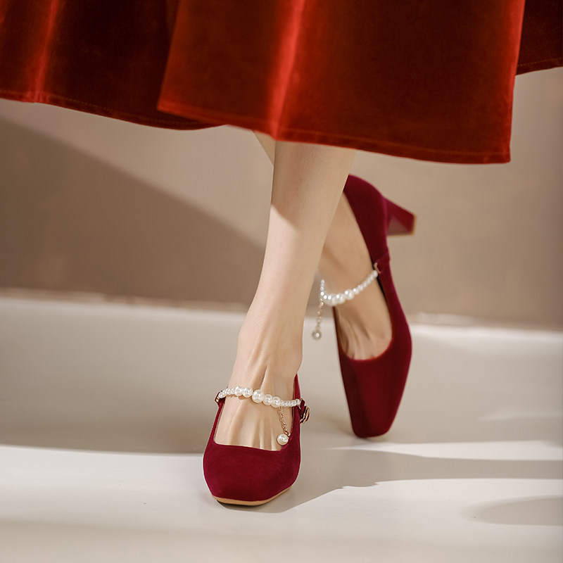 秀禾婚鞋女不累脚2025年新款方头粗跟单鞋红色新娘高跟鞋日常可穿,淘宝优惠券,粉丝福利购,淘宝优惠卷