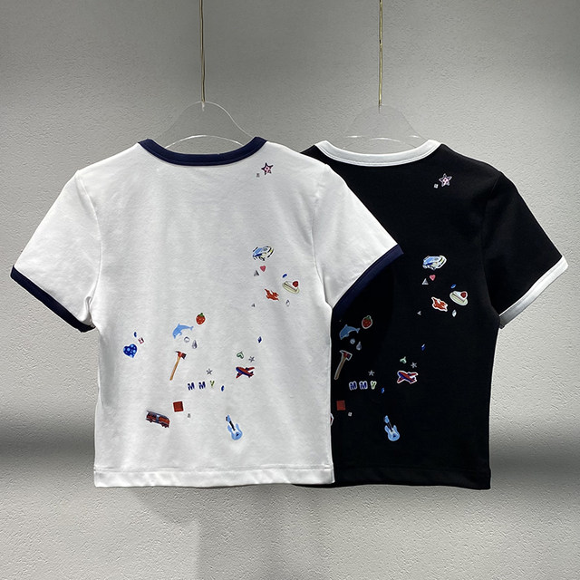 Spring and summer new niche small pattern narrow short-sleeved T-shirt