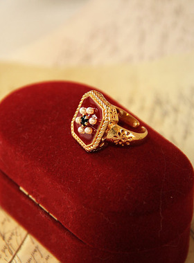 韩国东大门复古宫廷珍珠花朵轻奢小众戒指女设计时尚开口方戒指