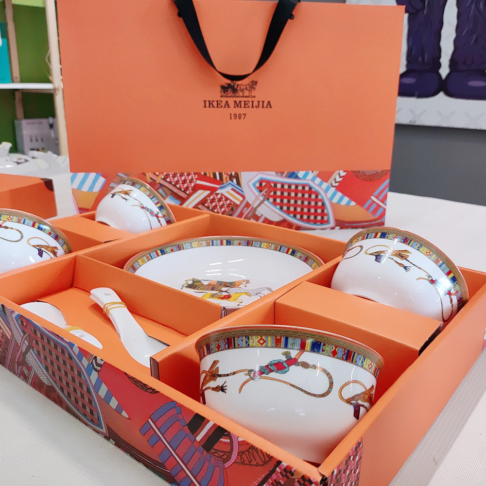 思特嘉美马年春节唐三彩马上来财碗盘餐具礼盒节日活动礼品团购批,淘宝优惠券,粉丝福利购,淘宝优惠卷