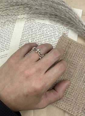 三横鸢尾花满圈开口美拉德戒指