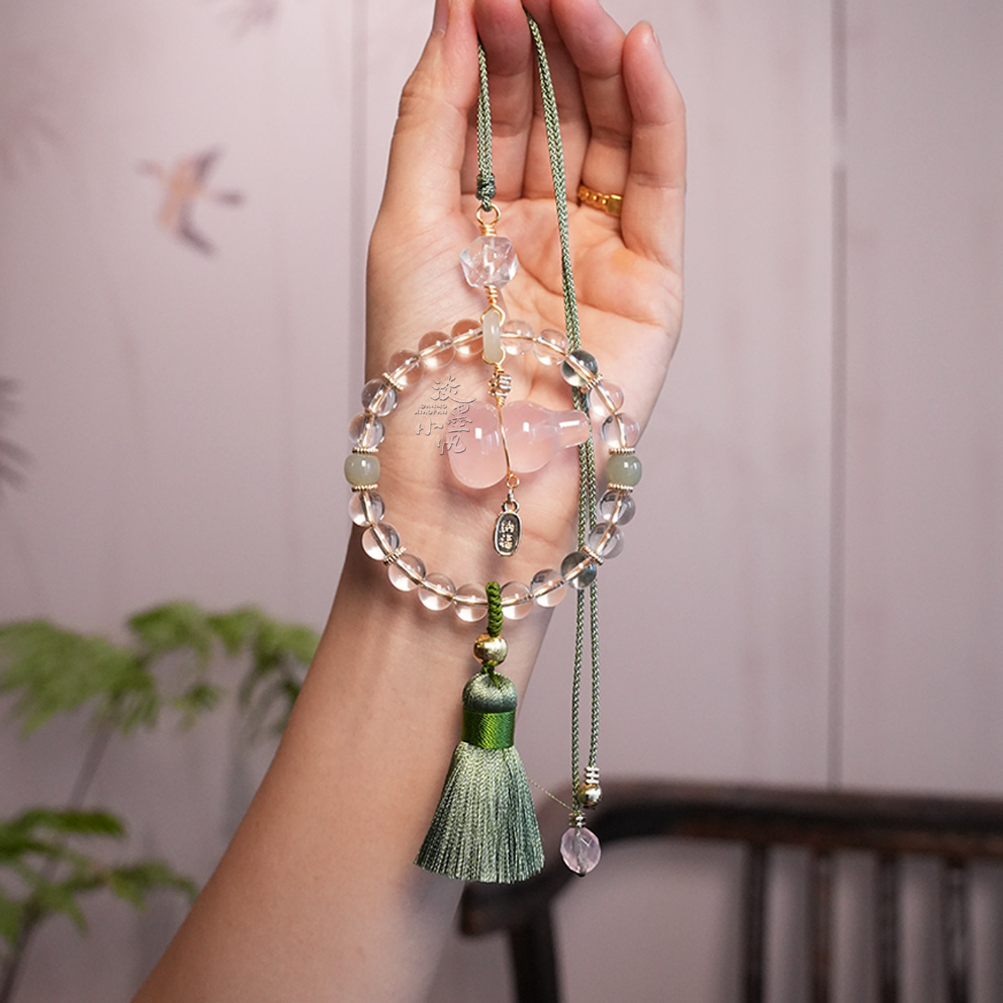 2025新款高级感粉水晶葫芦白水晶汽车挂件古风流苏车内挂饰女短款,淘宝优惠券,粉丝福利购,淘宝优惠卷