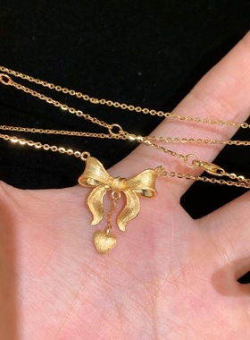 轻奢复古小众拉丝蝴蝶结小爱心项链双面设计感古法缎带百搭锁骨链