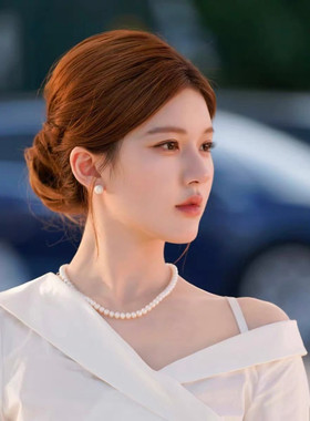 施家珍珠项链女款2025新款赵露思同款颈链高级感轻奢小众锁骨链