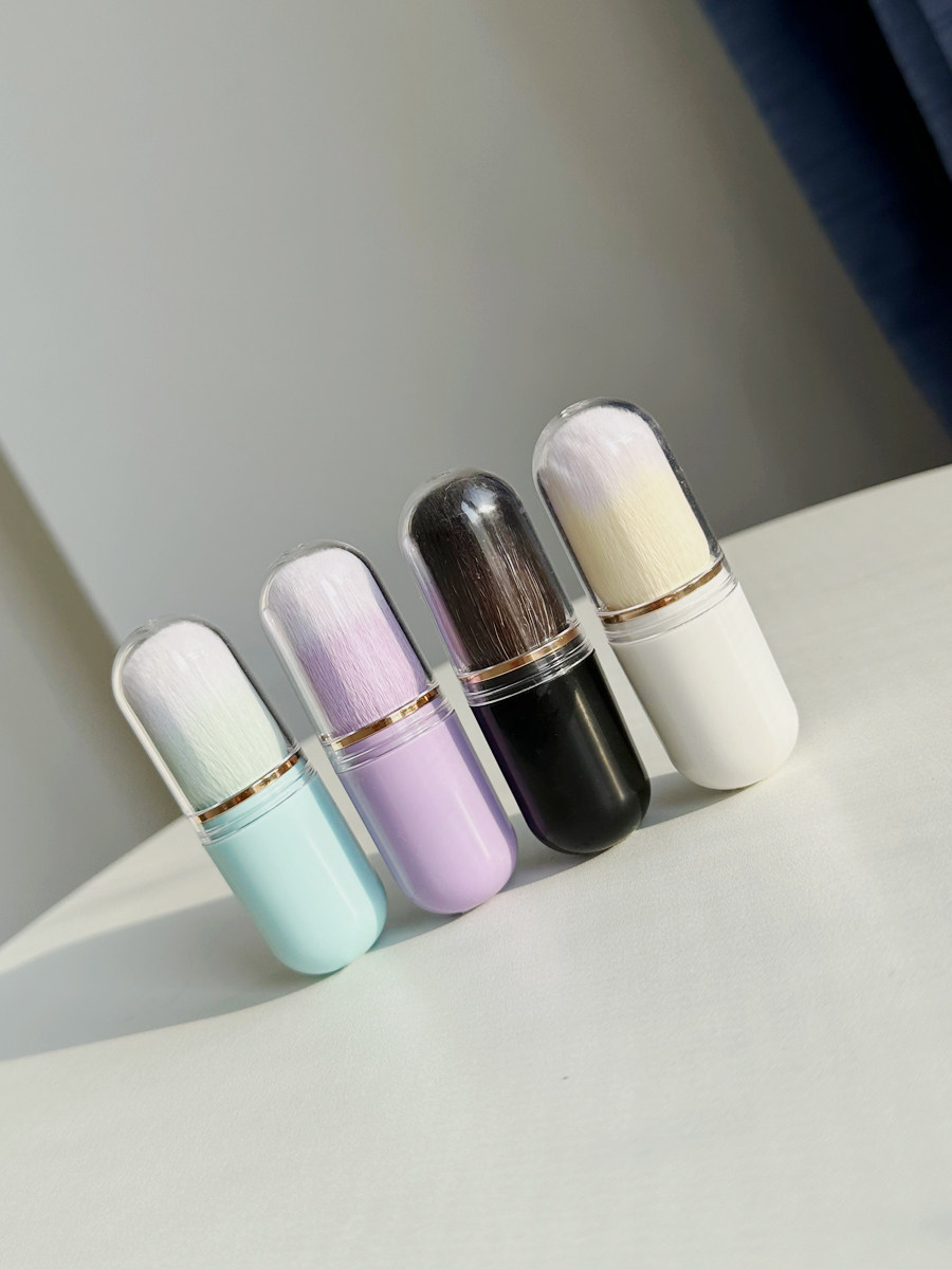 迷你款胶囊散粉刷小号便携式化妆刷子腮红修容工具便携带盖防尘,淘宝优惠券,粉丝福利购,淘宝优惠卷