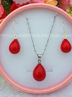 水滴形大红色贝珠耳钉饰品吊坠