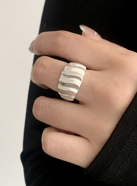 小众雾面哑光百搭女士食指戒指