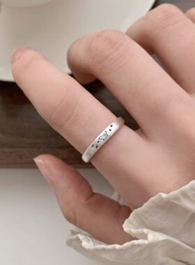 轻奢银色线条圆环女士食指戒