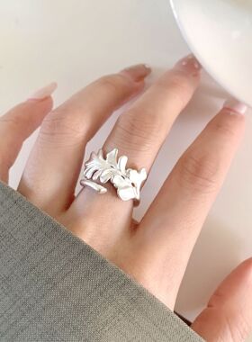 甜美树叶戒指女层叠银杏叶百搭个性开口指环小众设计感网红食指戒