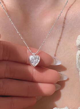 甜美粉色爱心吊坠项链女简约时尚百搭气质锁骨链ins风小清新颈链