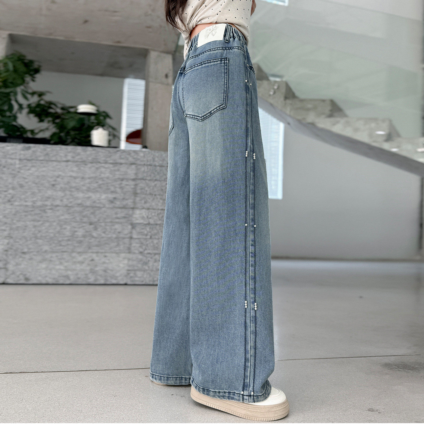 女童直筒牛仔裤2026新款潮版大童刺绣珍珠阔腿裤儿童裤子春秋新款,淘宝优惠券,粉丝福利购,淘宝优惠卷