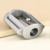 Металлическая прочная портативная точилка