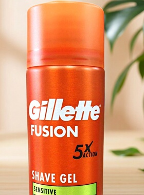 Gillette吉列FUSION防敏刮胡啫喱200ml为敏感肌肤设计杏仁油成分
