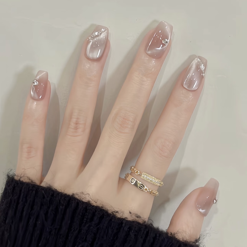 秋冬新年款蝴蝶结穿戴甲短款假指甲贴片成品高级感美甲片学生可用,淘宝优惠券,粉丝福利购,淘宝优惠卷