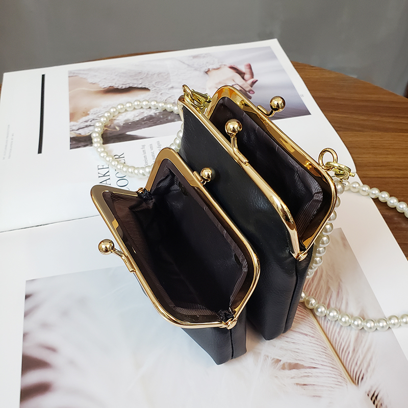 2023流行小包包女新款时尚百搭珍珠链条小众单肩斜挎钱夹迷你可爱 - 图1