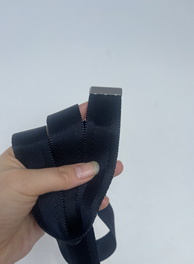 黑色平滑扣百搭风腰带
