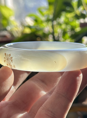 天然玛瑙海洋玉髓手镯高冰马料白冰玛瑙手镯加厚草花大花冰透60口
