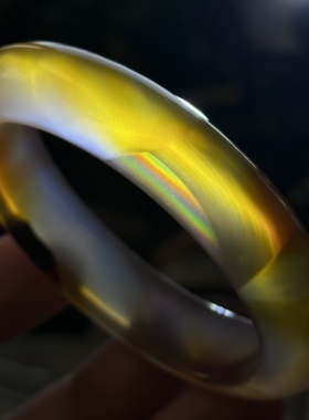 天然巴西俏色冰红水墨金俏三彩极光七彩彩虹光虹膜玛瑙手镯56口径