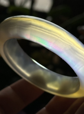 天然马料海洋玉髓高冰满圈彩虹光鱼鳞纹七彩极光虹膜玛瑙手镯55口