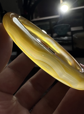 云臻阁天然高冰俏色冰透彩虹光玛瑙极光七彩手镯57口