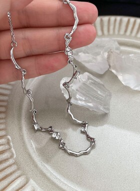 小众设计感高级波浪纹项链女夏简约百搭锁骨链新款ins风项圈颈链