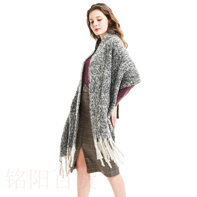 Autumn and winter circle sand coarse tassel cut color scarf - 图2