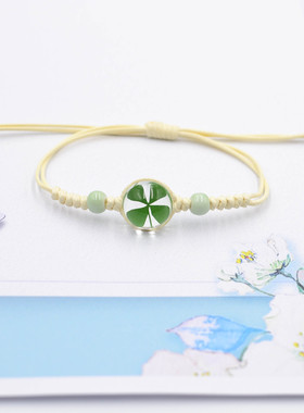 夜市摆摊饰品网红天然四叶花手链景点热卖干花手串学生送闺蜜礼物