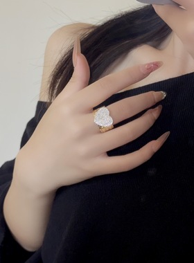 时尚新款镶钻爱心宽版开口戒指女