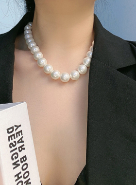 高档高亮珍珠串珠单层项链短款女