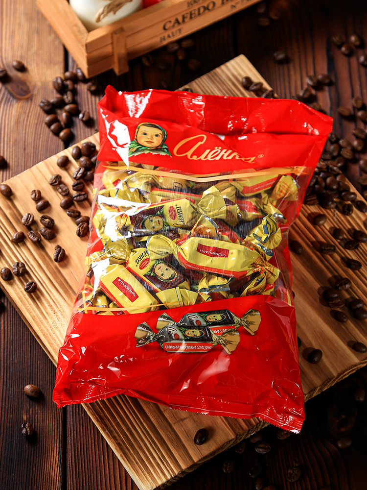 俄罗斯进口大头娃娃巧克力糖果芝麻花生果仁酥喜糖休闲零食礼物 - 图2