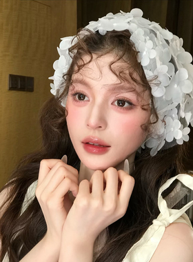 森系超仙花朵头纱发饰女白色小清新新娘包头纱拍照道具氛围感