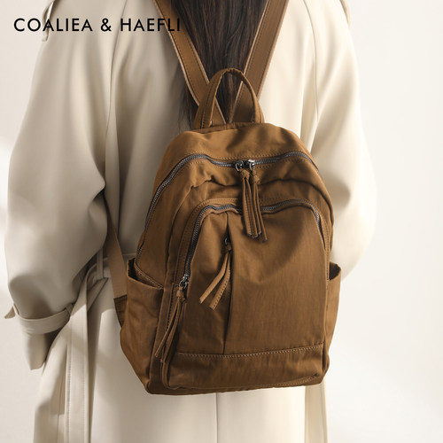 香港品牌尼龙双肩包女2026新款轻便休闲女士帆布旅行背包学生书包 - 图2