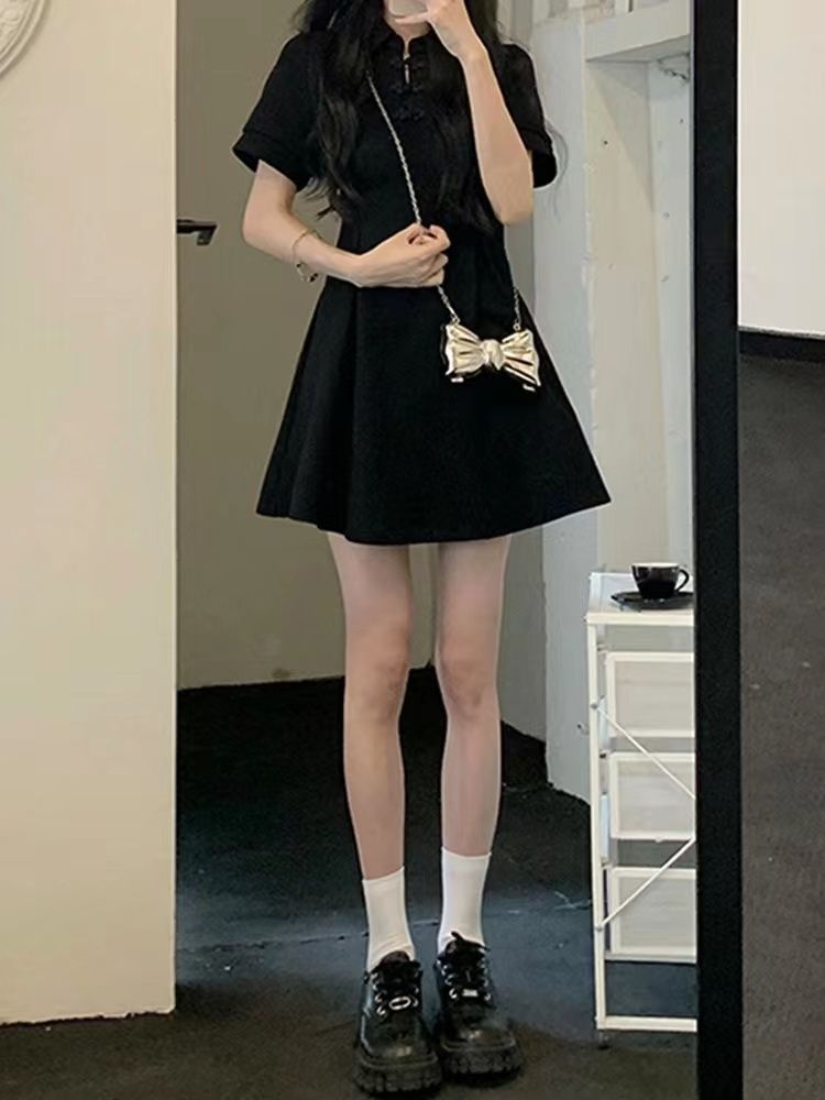 新中式连衣裙女夏季2024新款短袖小个子学生收腰显瘦短款黑色短裙