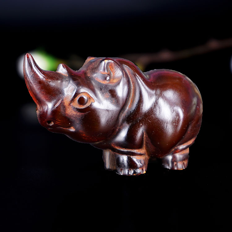 天然老牦牛角射天角角艺雕刻件小犀牛摆件手把件车挂收藏级文玩