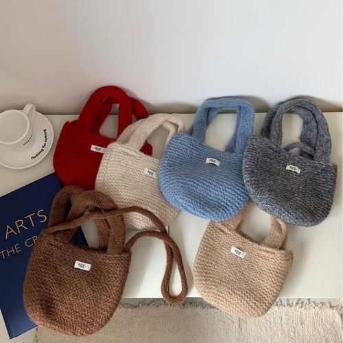 韩代氛围感红色针织包包女迷你斜挎手提针织手机包两用毛线编织包 - 图1